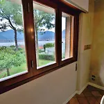 View Garda Salo Gulf Vila *