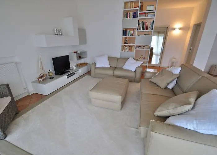 View Garda Salo Gulf