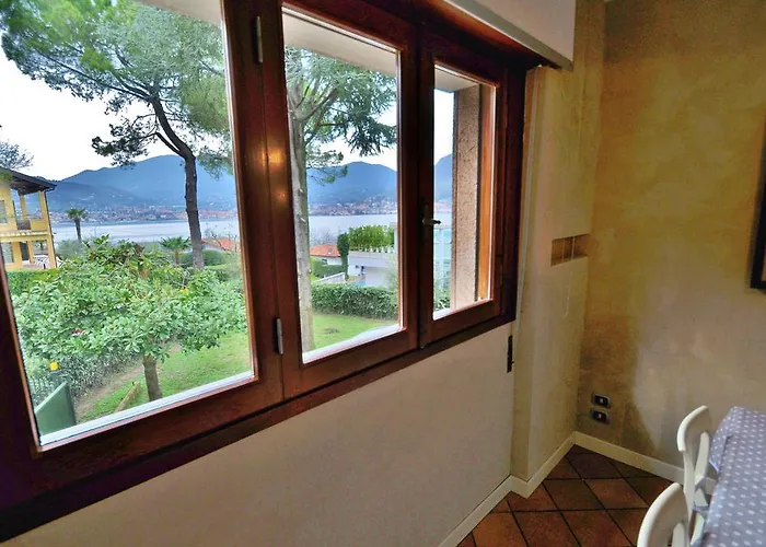 View Garda Salo Gulf Villa *